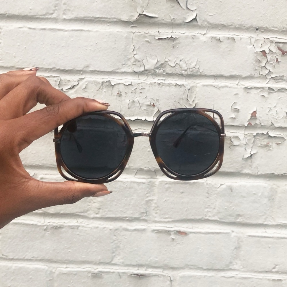 Dior Tortoise Shell Sunglasses - Picture 7 of 13
